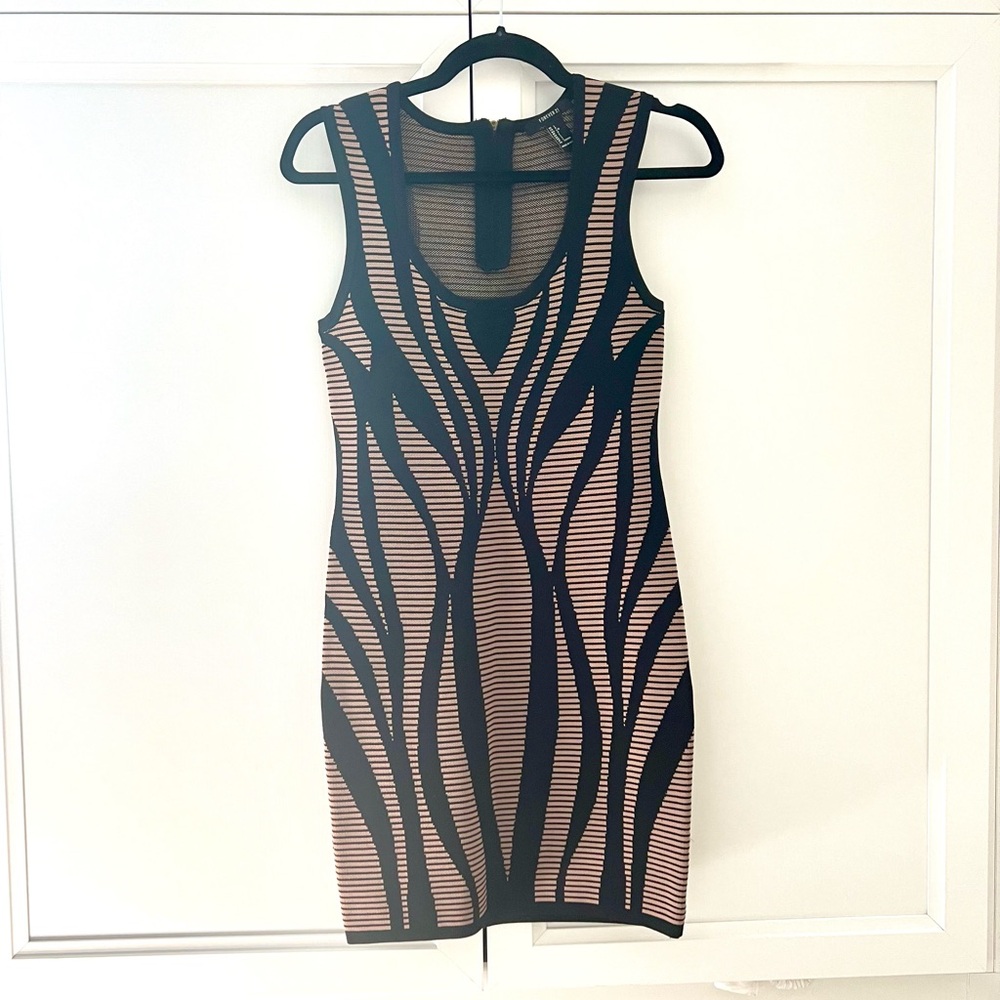 NWOT Forever 21 Bodycon Knit dress, Size Large